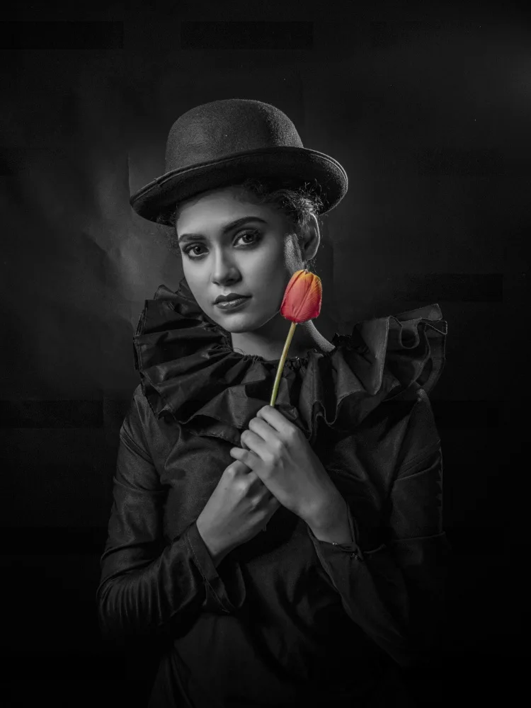BHATTACHARYYA, PARTHA: A BEAUTIFUL LADY