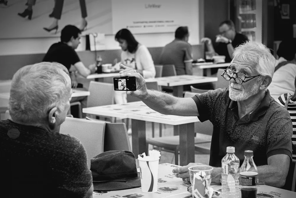 AFIAP, Uhrin Milan: Double vision
