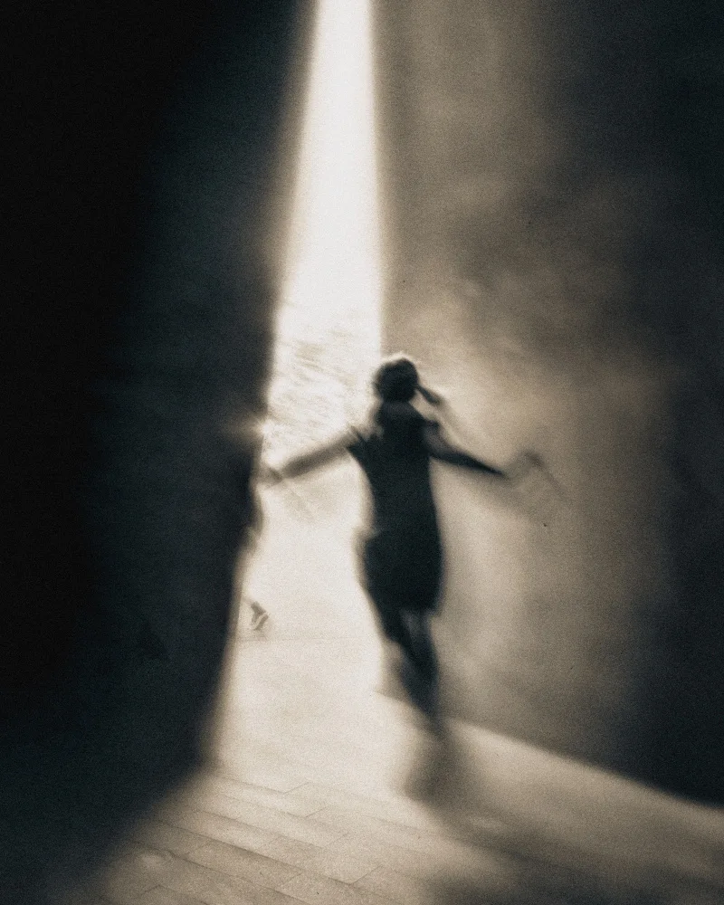 Guo, Leah: Chasing