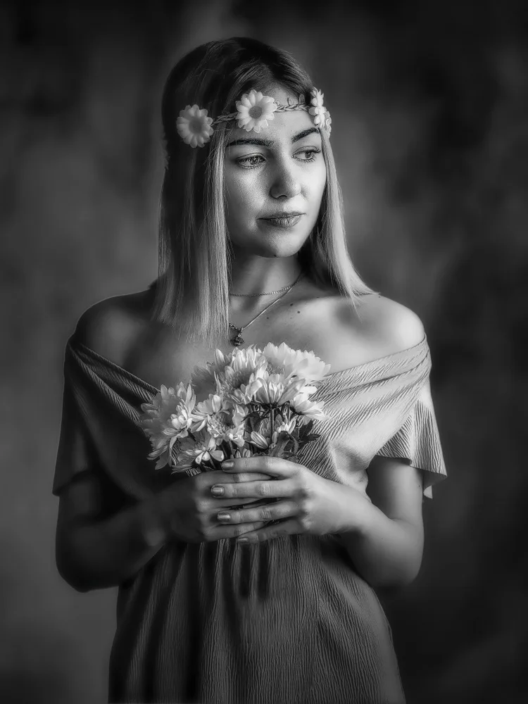 Rusu, Stefanel Nicolae: Bianca