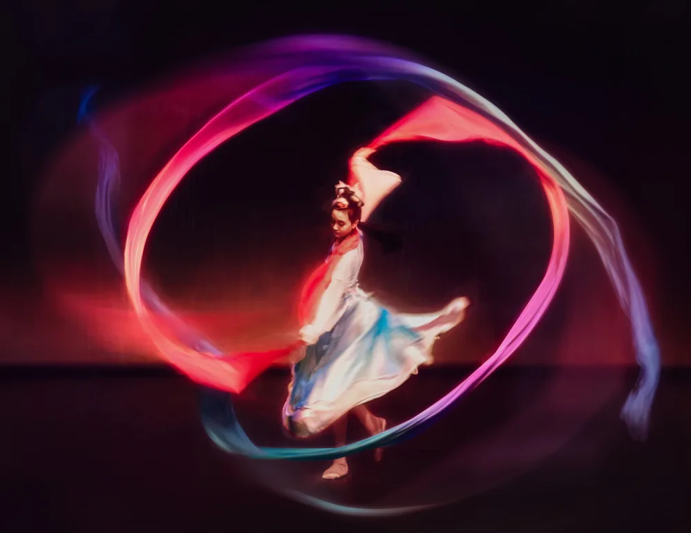 Meng, Mia: Girl Dancing With Streamers