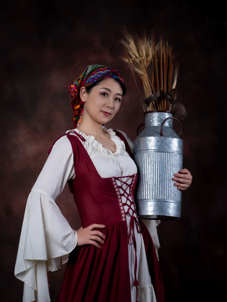 Wang, Jeff: Renaissance Dress