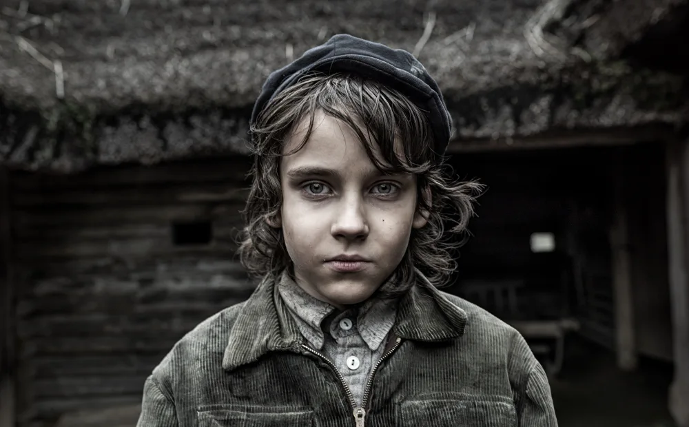 Szmidt, Waldemar: Village boy