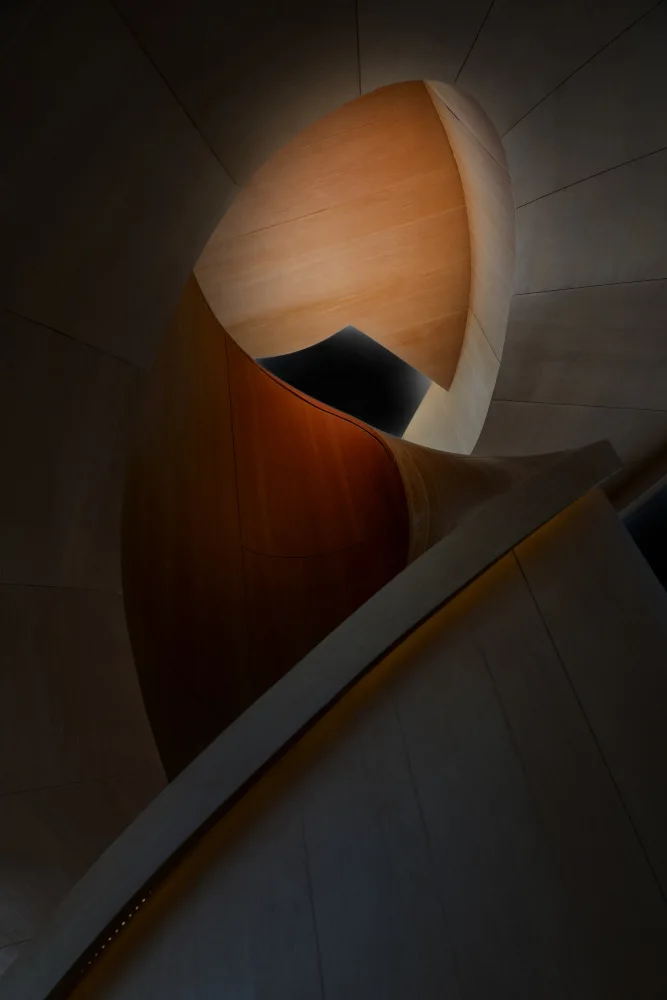 Lu, Linda: Stairway