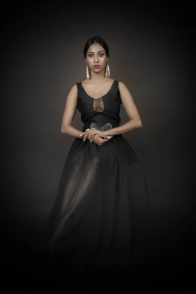BHATTACHARYYA, PARTHA: A CHARMING LADY