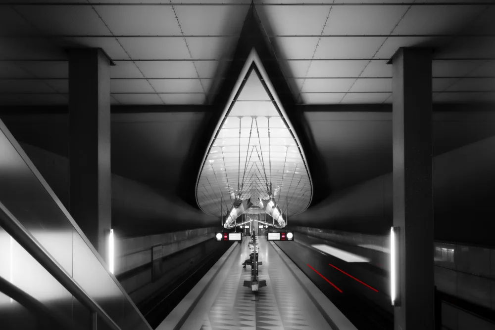 Dauer, Andy: spaceport III