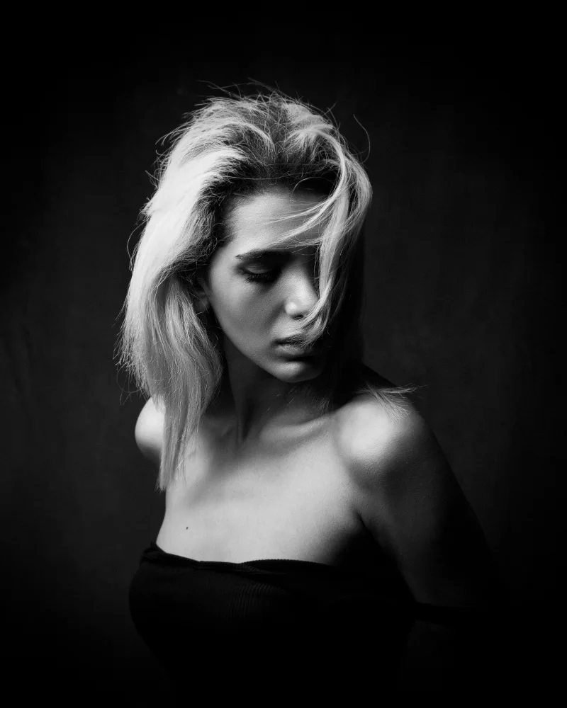 Mokhtari, Mehdi: Sevda