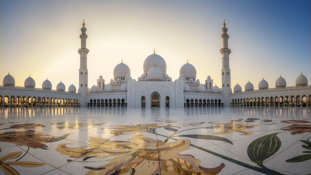 Lopez, Bartolome: Sheikh Zayed Mosque I