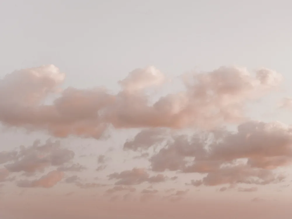 Izzard, Magda: Clouds