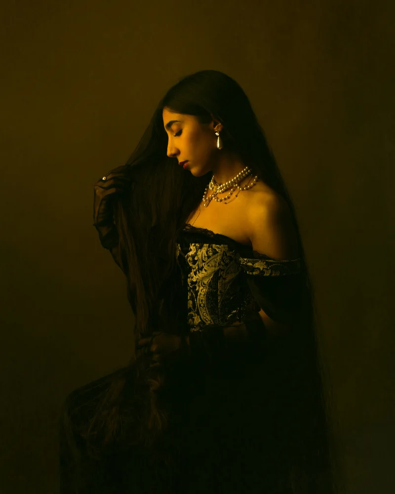 Mokhtari, Mehdi: Négine