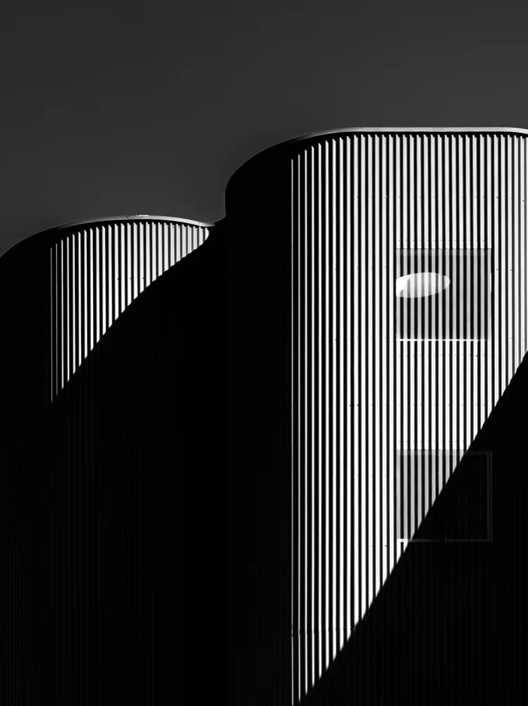 Auerbach, Markus: diagonal shadow play #2