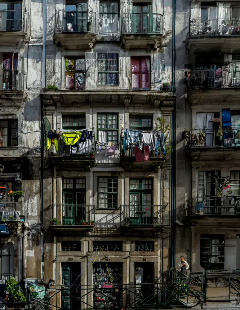 Spector, Corinne: The smoking corner