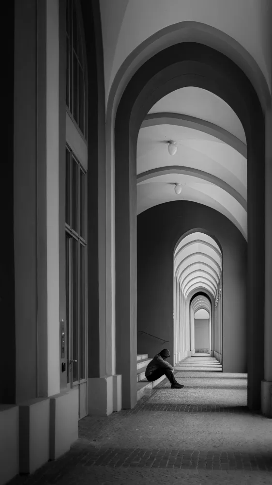Dauer, Andy: lost in structures