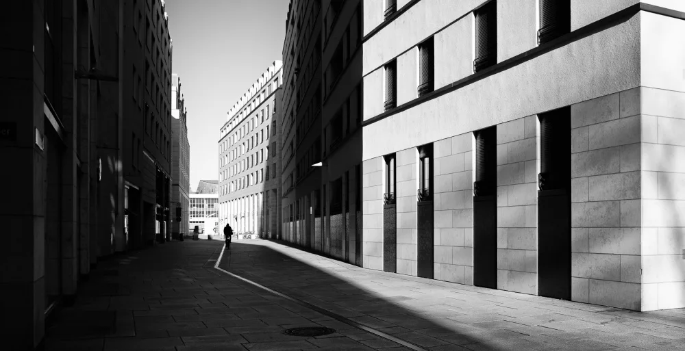 Oncete, Julien: Street life