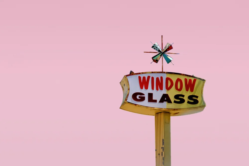 Windeknecht, Tom: Atomic Pink Starburst Vintage Sign