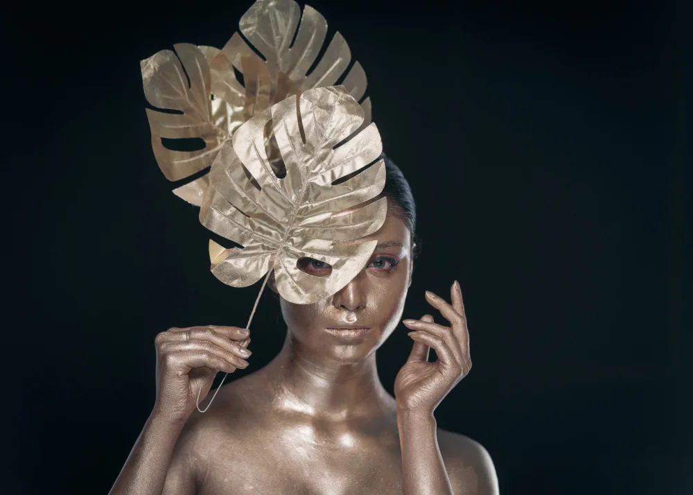 BHATTACHARJEE, HIRAK: Mysterious golden girl