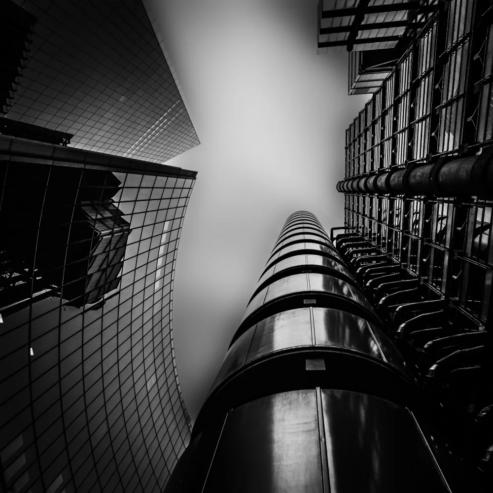 Majewski, Pawel: The City