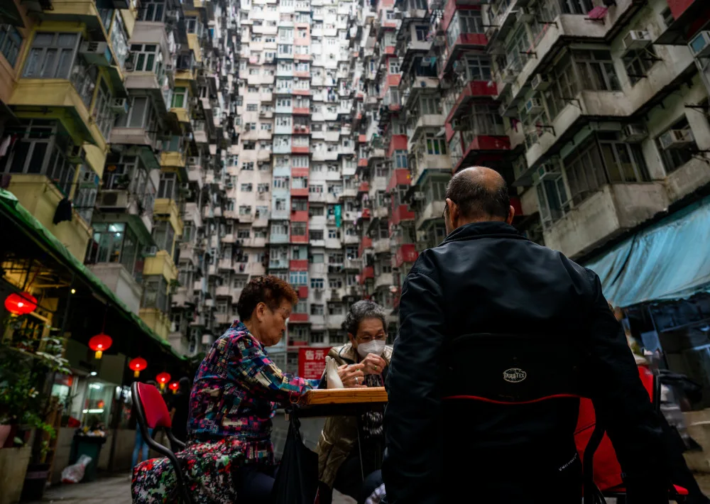 GABA: Žije v The Monster Mantion (Hong Kong)