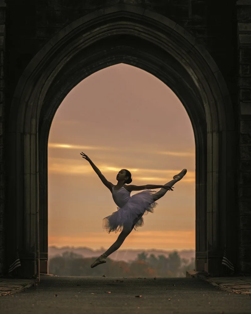 Chen, Cicy: Dancer
