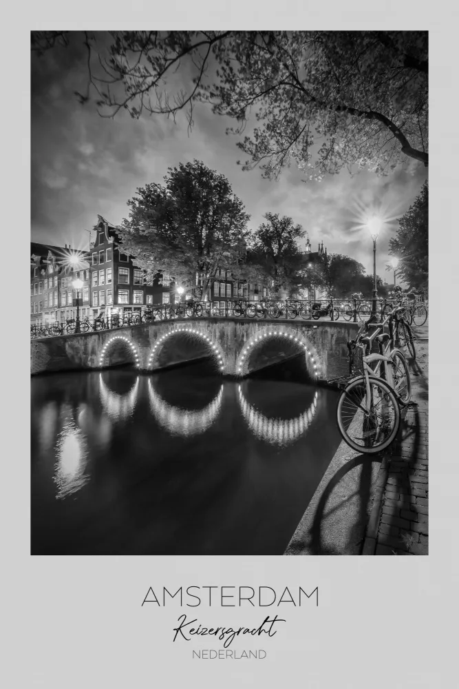 Viola, Melanie: In primo piano: AMSTERDAM Idilliaco paesaggio notturno dal Keizersgracht