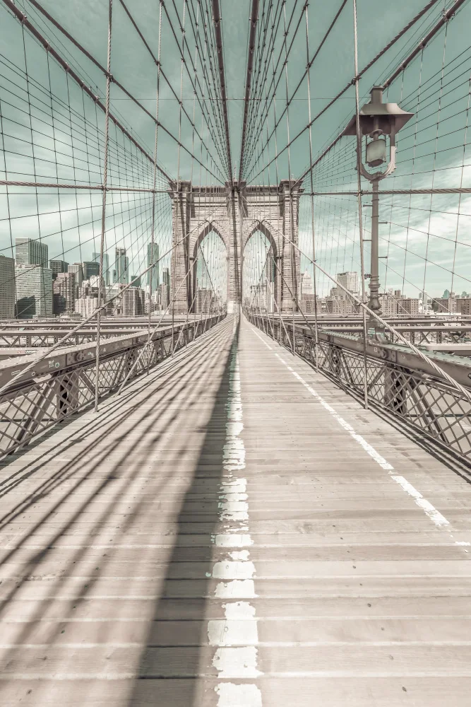 Viola, Melanie: Ponte di Brooklyn di NEW YORK CITY | stile vintage urbano
