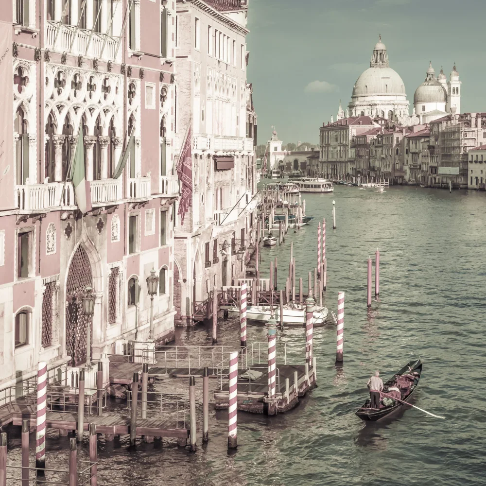 Viola, Melanie: BENÁTKY Canal Grande s Santa Maria della Salute | městský vintage styl