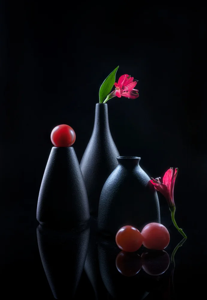 Zhang, Joan: Still life