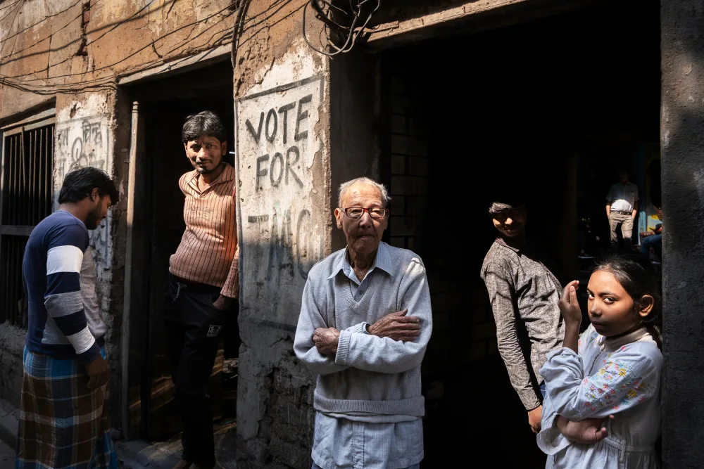 Biswas, Kuntal: Street stories