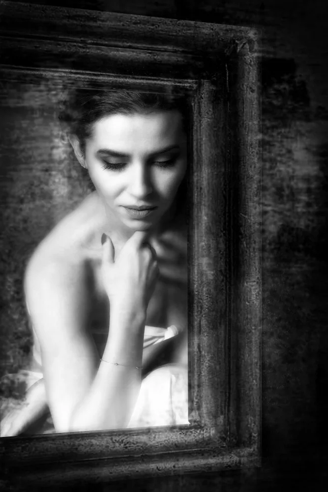 Calin, Silvia Rucsandra: In the frame