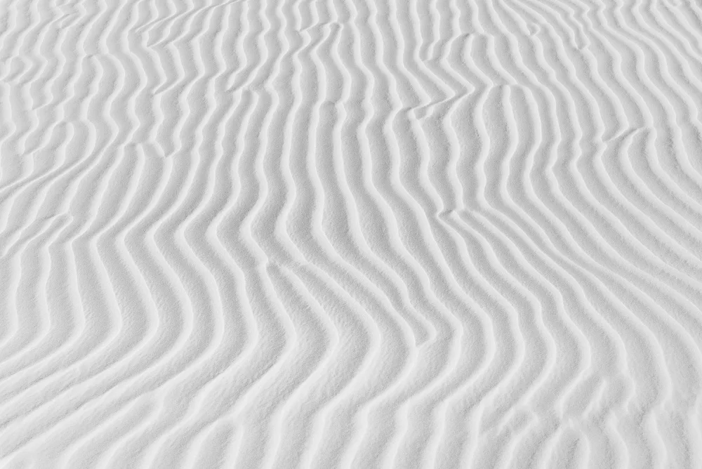 Photolovers: Minimalistic sand dune 2