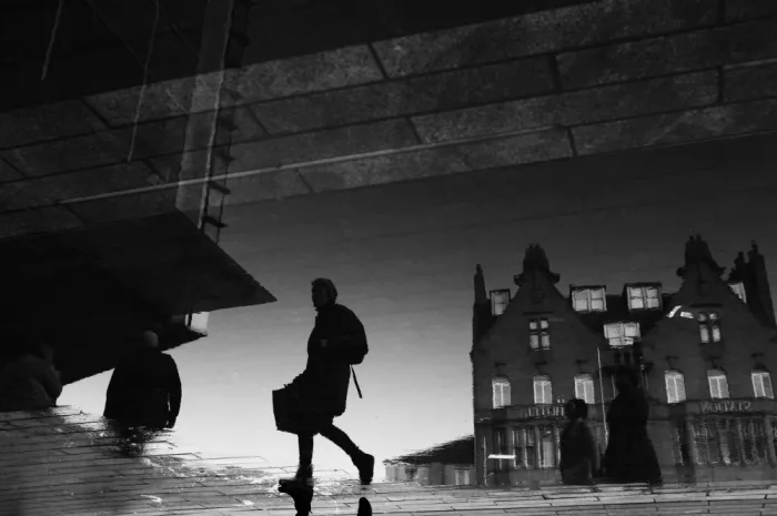 Beliczay, Robert: Reflective perspective