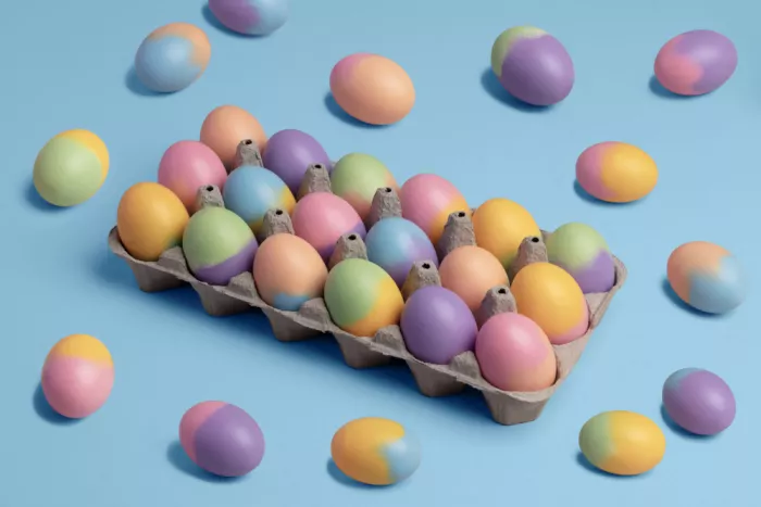 Ramiro, Julia: Œufs de Pâques Colorés