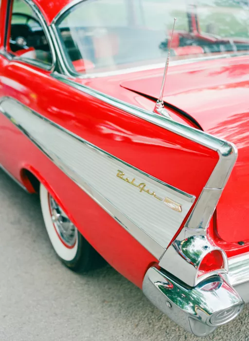 Young, Bethany: Auto classica