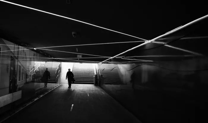 Oncete, Julien: The commuter