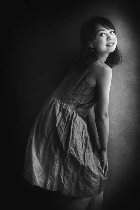 Yamamoto, Eiji: Posing cutely in a new dress