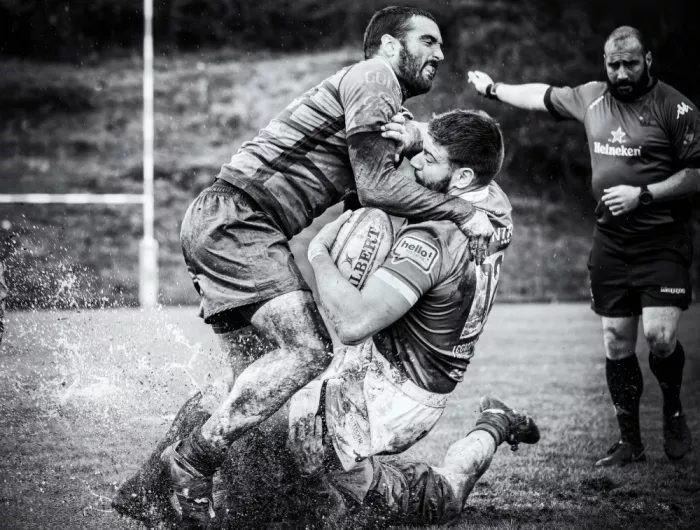 Osmel: Mud and fight