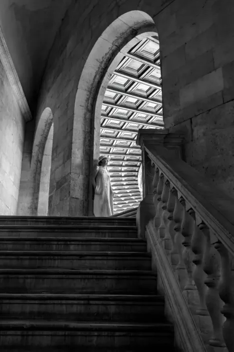 Groleau, Michel: Under the arch