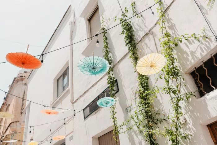 Photolovers: Umbrellas in the air