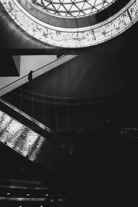 Damian: Stairway to the exit