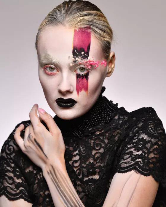 GIL, Yoram: Hand