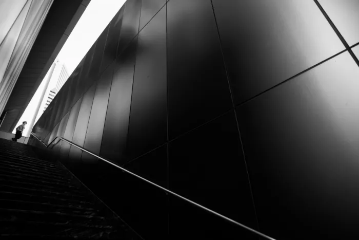 Hata, Satoshi: leading line