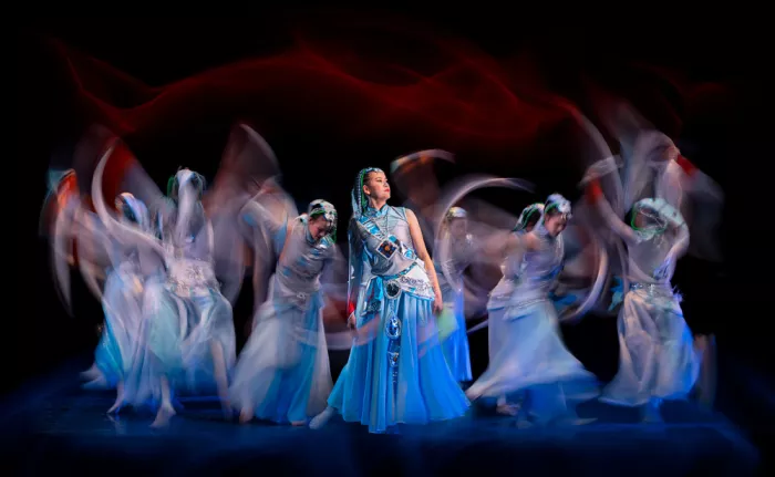 Jacobs, Lydia: Danza del Tibet: Abluzione sacra2
