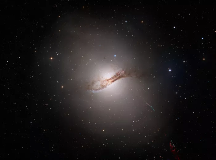 Chander, Vikas: Centaurus A