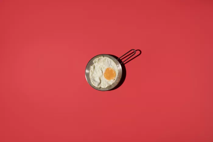Ramiro, Julia: Egg in the pan