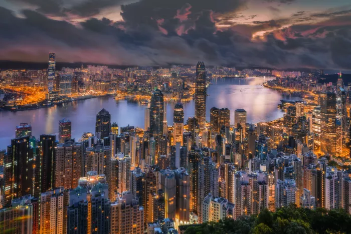 P, Nantapon: Hong Kong 1