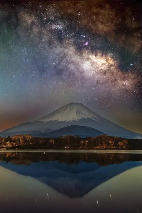 Aliace/uesan: Mt.fuji And The Galaxy