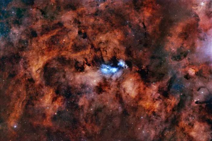 D., Maria Jose: NGC 6914