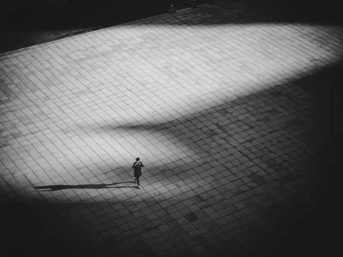 Wang, Yi-Tang: Between light and shadow