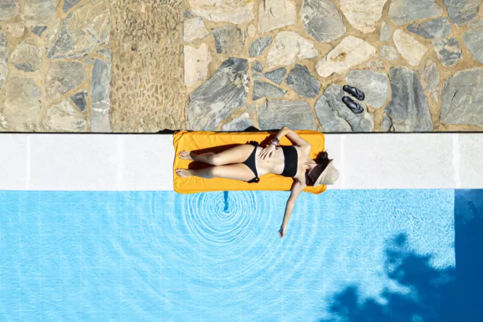 MARTÍNEZ, CARLOS JUAN: Summer Pool 1