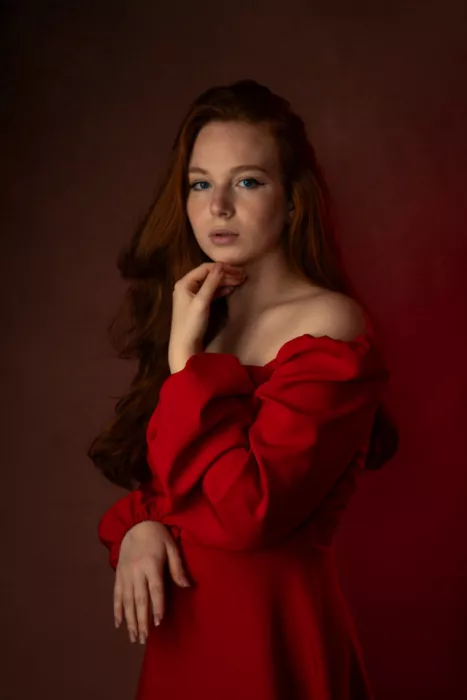 VAGRAMYAN, GAGIK: ALINA PORTRAIT